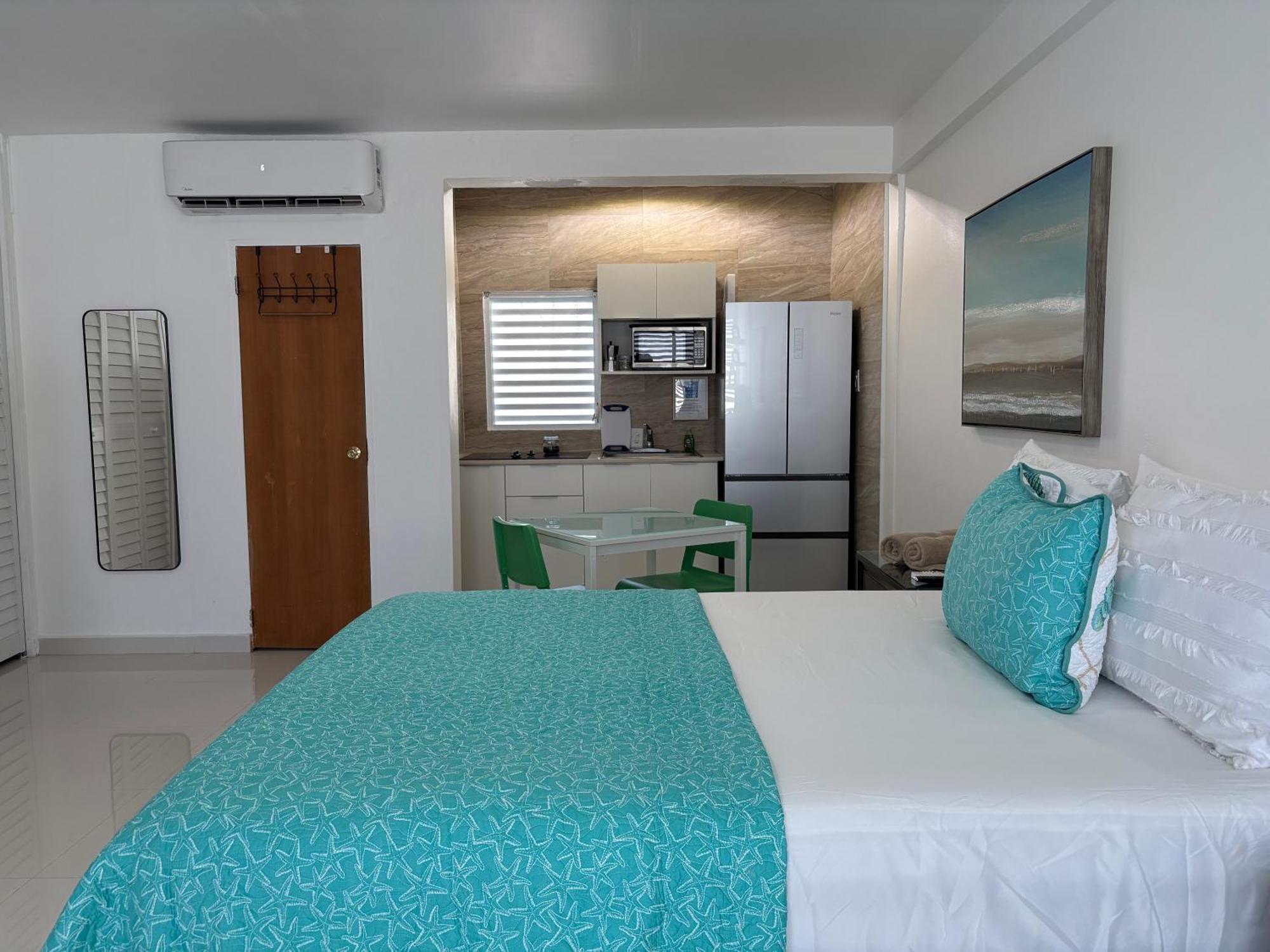 Posada Centric Studio Isla Verde San Juan Ngoại thất bức ảnh